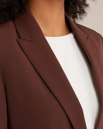 WE Fashion Blazer 'Marly' in Braun