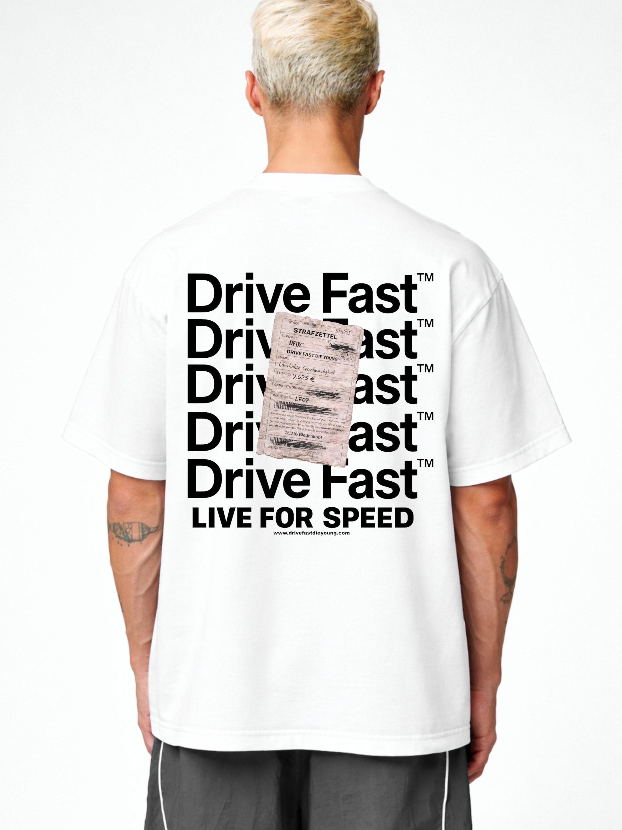 DriveFastDieYoung Shirt 'Strafzettel' in White