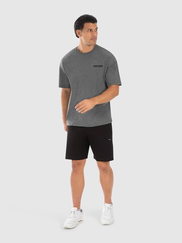 T-Shirt ' Cyris ' Smilodox en gris
