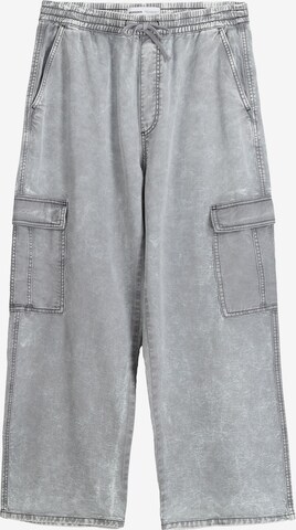 Bershka Wide leg Cargo trousers in Grey: front