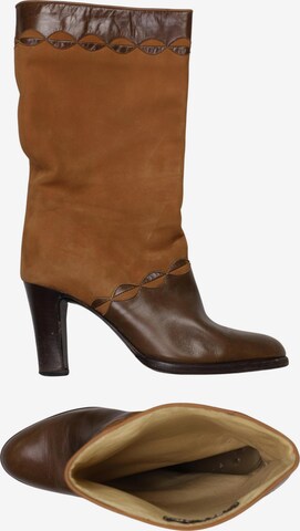 Caiman Dress Boots in 35 in Brown: front