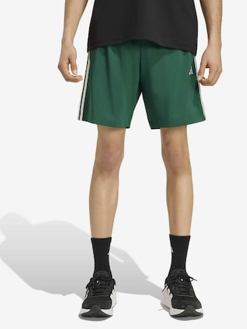 žalia ADIDAS SPORTSWEAR Laisvas Sportinės kelnės 'Essentials Chelsea Lite': priekis