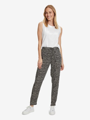 Cartoon Regular Pants in Black