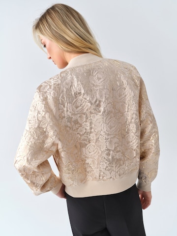Veste mi-saison MB by Marta Buzolic en or