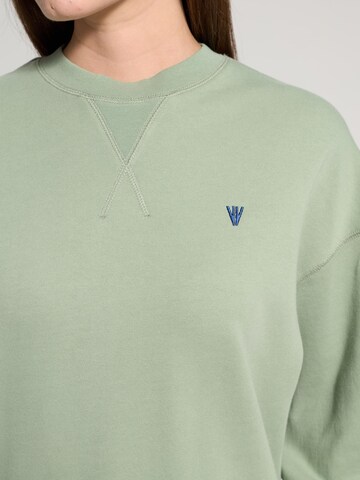 NOWIHT Sweatshirt 'Melisande' i grön