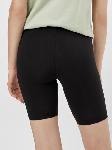 Skinny Leggings 'Kiki' di PIECES in nero