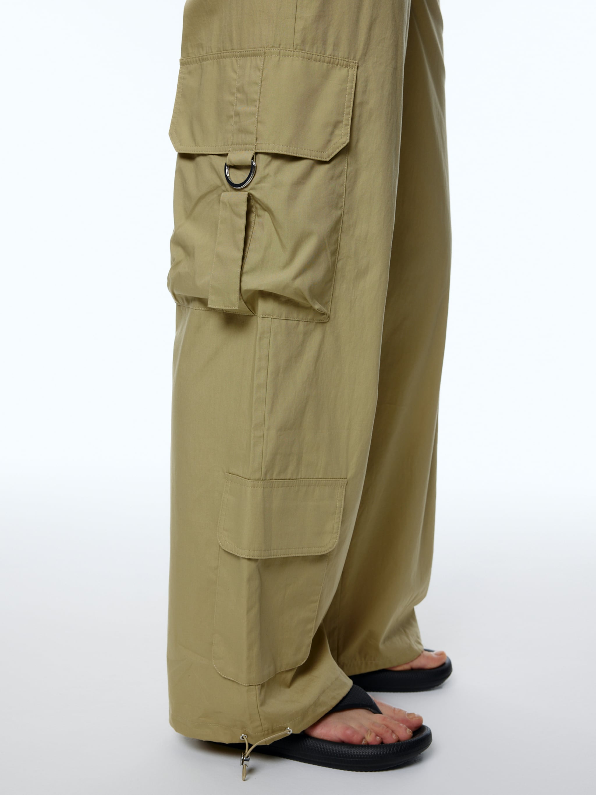 EDITED Producten Cargobroek 'Nia' Beige