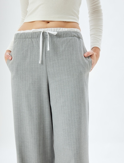 Koton Broek in de kleur Grijs / Wit, Productweergave