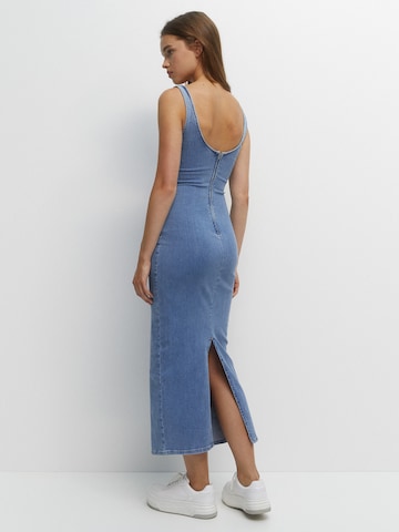 Pull&Bear Jurk in Blauw