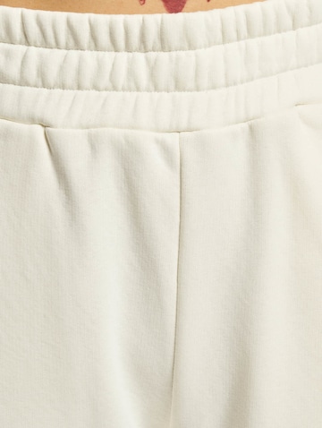 DEF Широка кройка Карго панталон в бяло