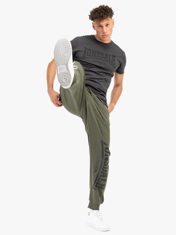 LONSDALE Конический (Tapered) Штаны в Зеленый