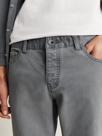 Scalpers Regular Jeans i grå