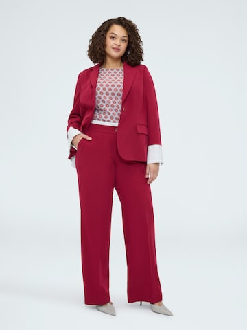 regular Pantaloni di Fiorella Rubino in rosso