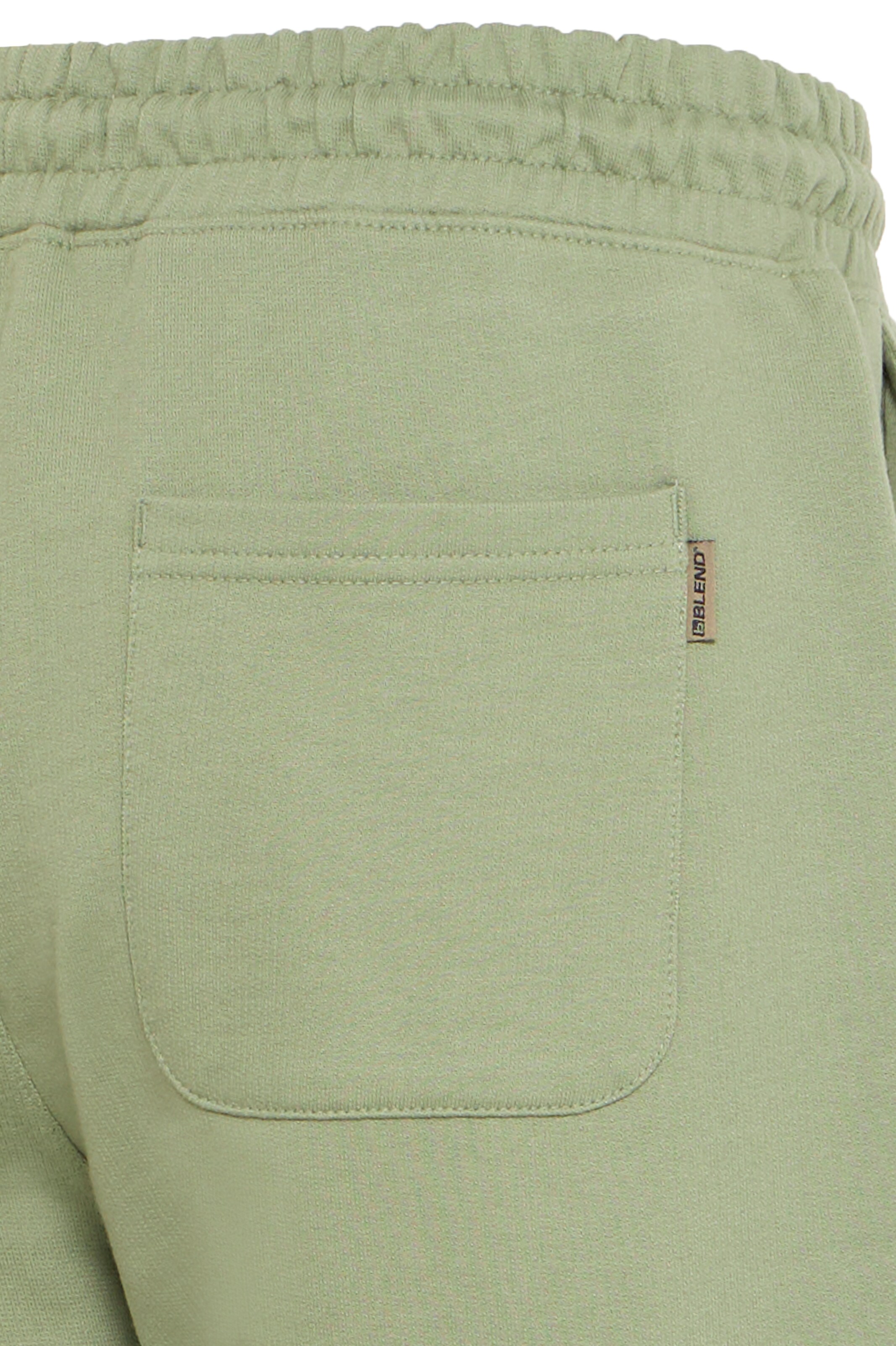 BLEND Regular Shorts in Grün