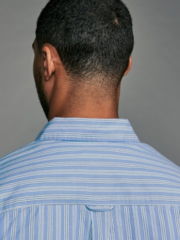 Next Regular Fit Hemd in Blau