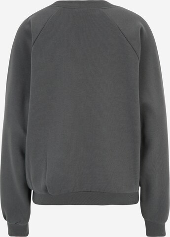 Sweat-shirt 'HOLIDAY' Gap Tall en gris