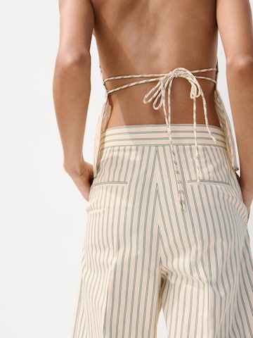 MANGOLoosefit Hlače s naborima 'TATIN' - žuta boja