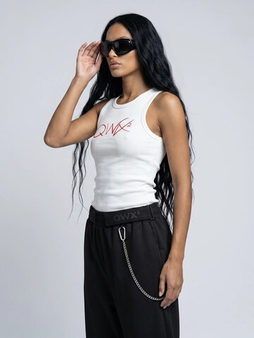 QWX2 Top in White