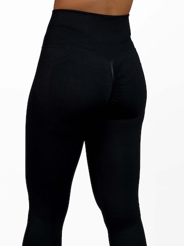 Slimfit Pantaloni sportivi 'Scrunch' di Divina in nero