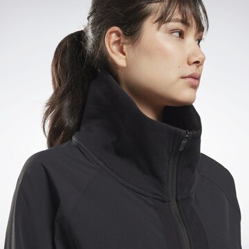 Reebok Jacke in Schwarz