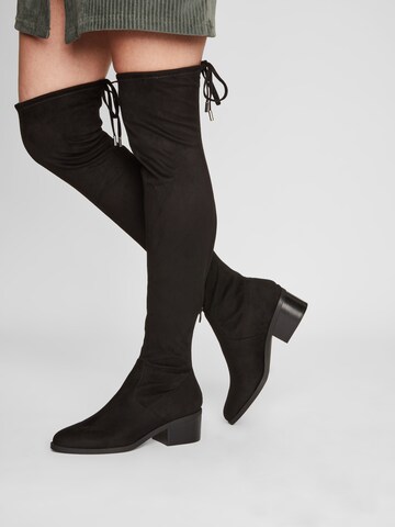 STEVE MADDEN - Botas sobre la rodilla 'Gerardine' en negro: frente