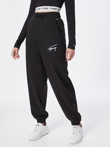 Tapered Pantaloni de la Tommy Jeans pe negru: față