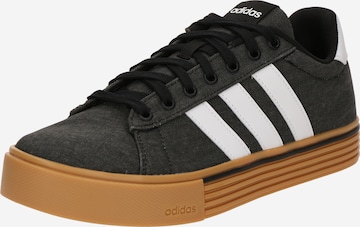 ADIDAS SPORTSWEAR Σνίκερ χαμηλό 'DAILY 4.0' σε μαύρο: μπροστά