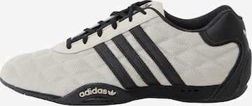 ADIDAS ORIGINALS Matalavartiset tennarit 'ADIRACER' värissä beige: etupuoli