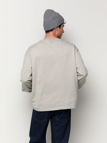 BALMOHK Bluser & t-shirts i grå