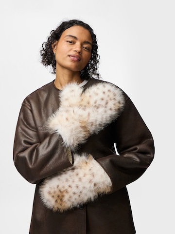 PIECES Mittens 'PCPLUSH' in White