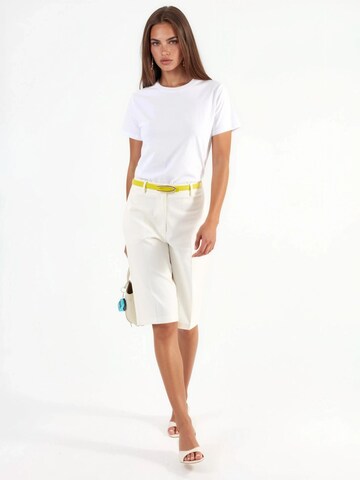 Busem - Camisa em branco