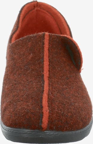 Westland Slippers in Red