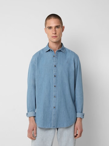 Scalpers Regular fit Button Up Shirt 'New Rennes' in Blue: front