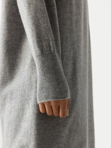 GOBI Cashmere Strickkleid 'Gobi Cashmere Side-Slit Maxi Dress'‌‌‌‌‌‌‌‌‌‌ in Grau