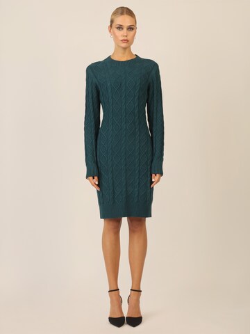 APART Knitted dress in Green