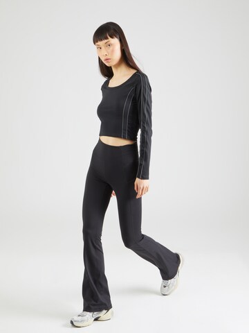 Fabletics Flared Sporthose 'Oasis' in Schwarz