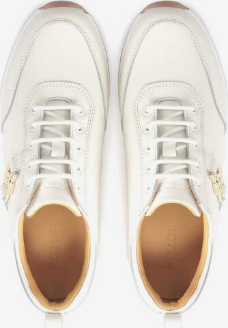 Kazar Sneakers in White