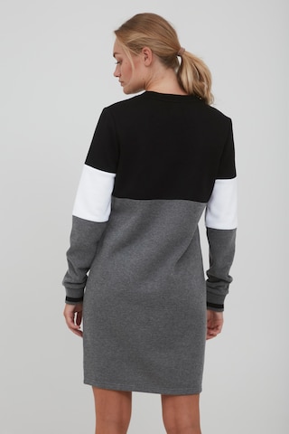 Oxmo Dress 'OMILA' in Grey