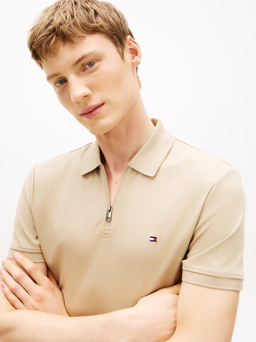 TOMMY HILFIGER Poloshirt in Beige