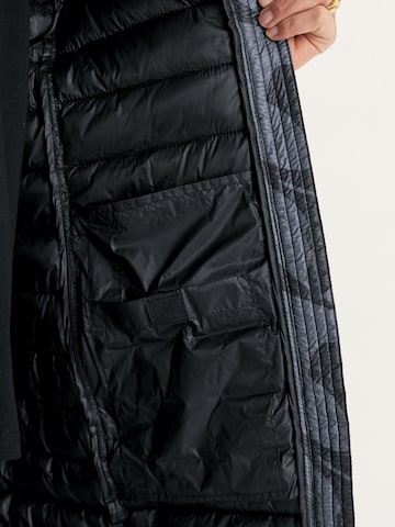 Veste mi-saison Cellbes of Sweden en gris