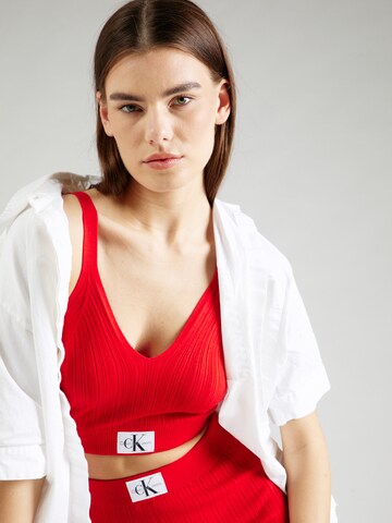 Calvin Klein Jeans - Top de punto en rojo