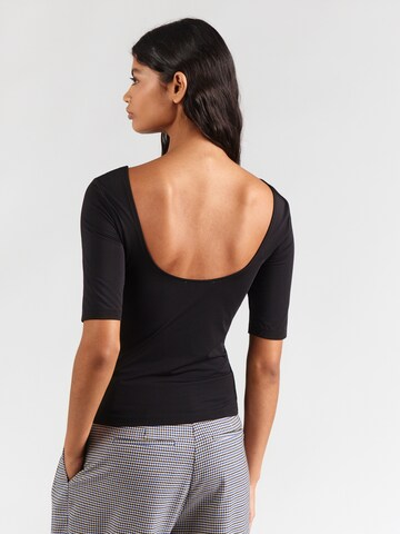 ABOUT YOU - Camiseta 'Greta' en negro