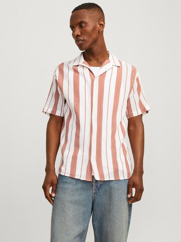 Regular fit Cămașă 'JORLUKE' de la JACK & JONES pe roșu: față