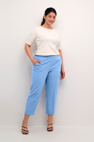 Regular Pantalon 'Sakira' KAFFE CURVE en bleu