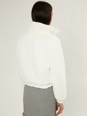 Influencer Between-season jacket in White