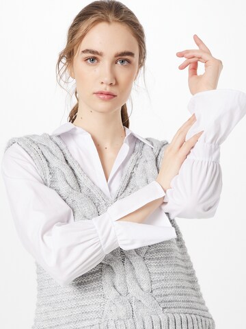 River Island Pullover in Grau