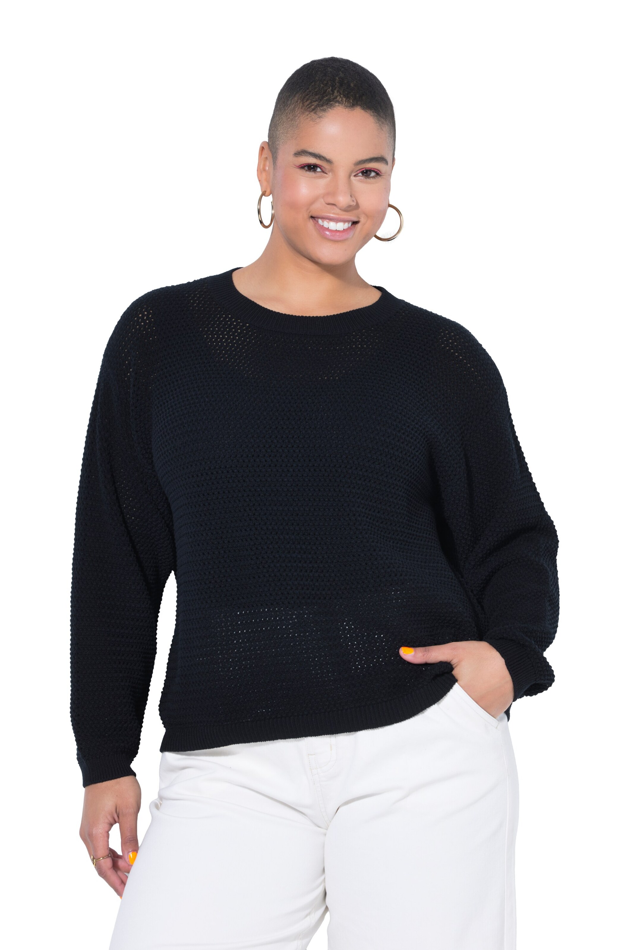 Studio Untold Sweater in Black: front