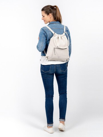 Suri Frey Backpack ' Romy ' in White: front
