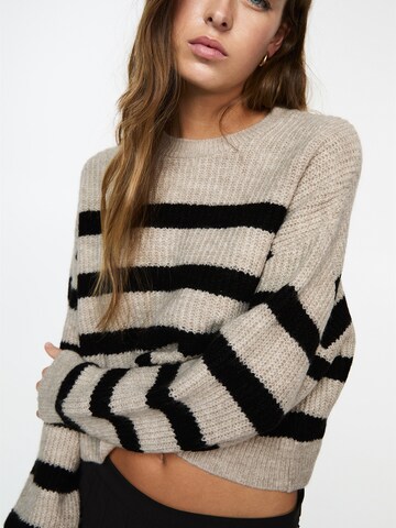 Pullover di Pull&Bear in grigio