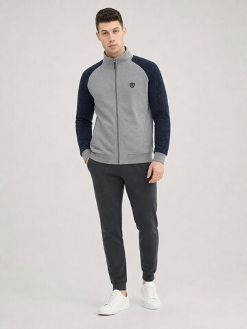 Veste de survêtement 'LEBO' SCR. en gris